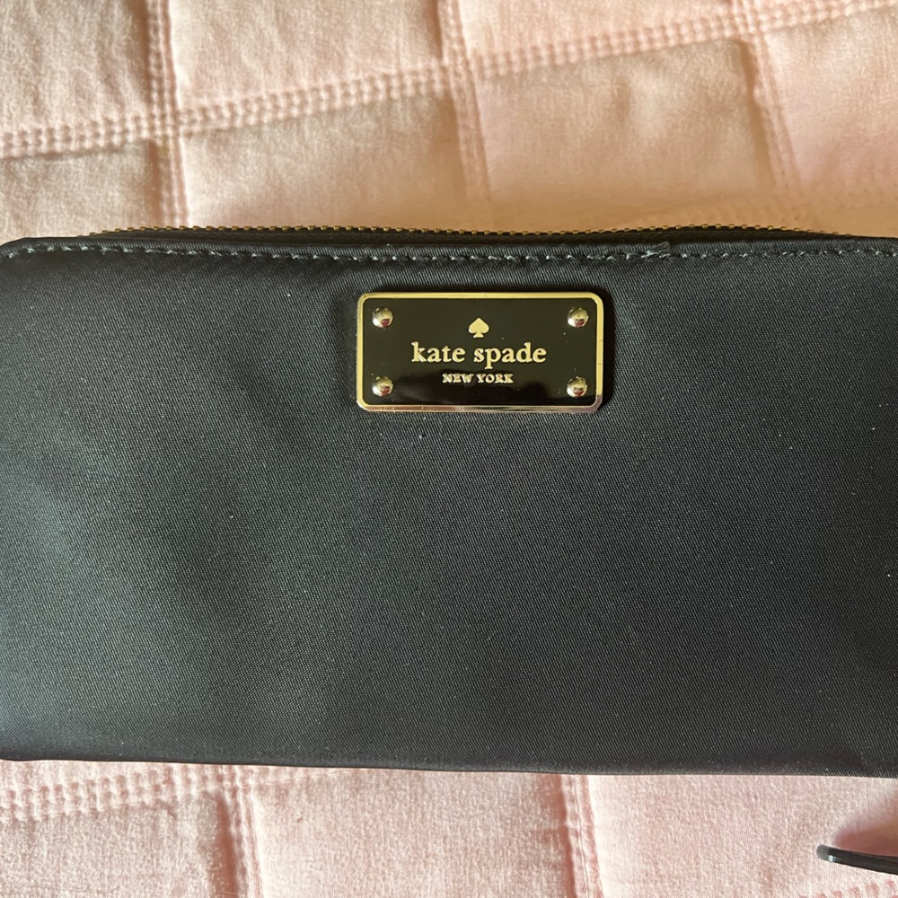 Authentic Kate Spade Black Nylon Wallet LIKE NEW